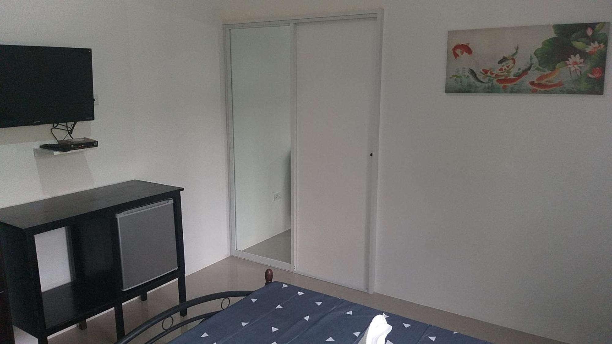 Ub Home Dauis Værelse billede